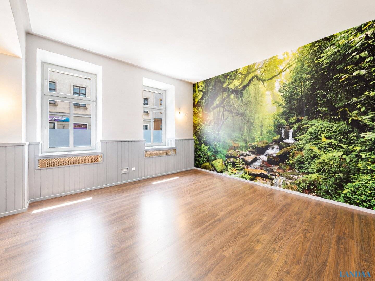 Exclusive period building live-work studio near Augarten
