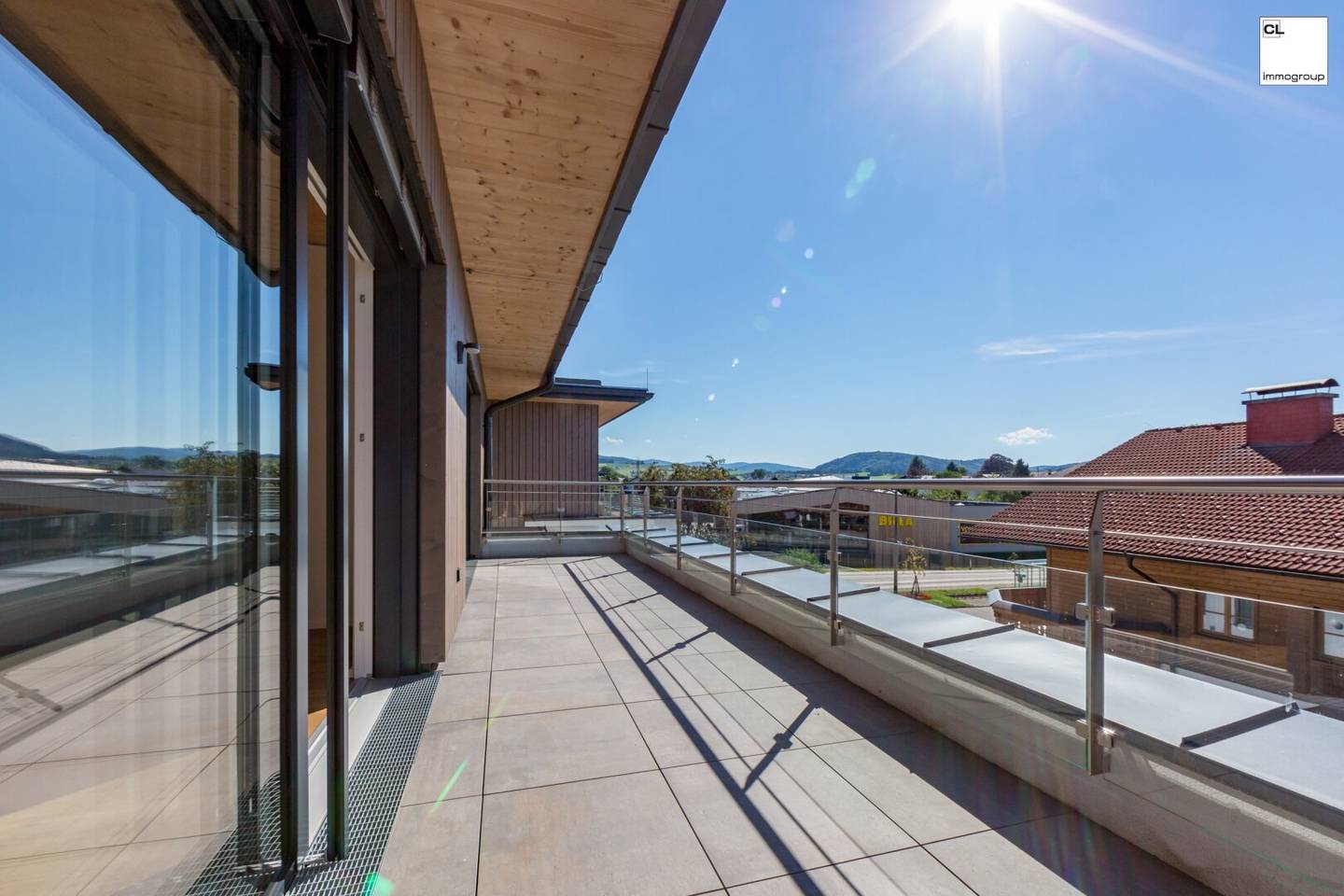 2-room apartment in St. Georgen im Attergau - Large sun terrace!