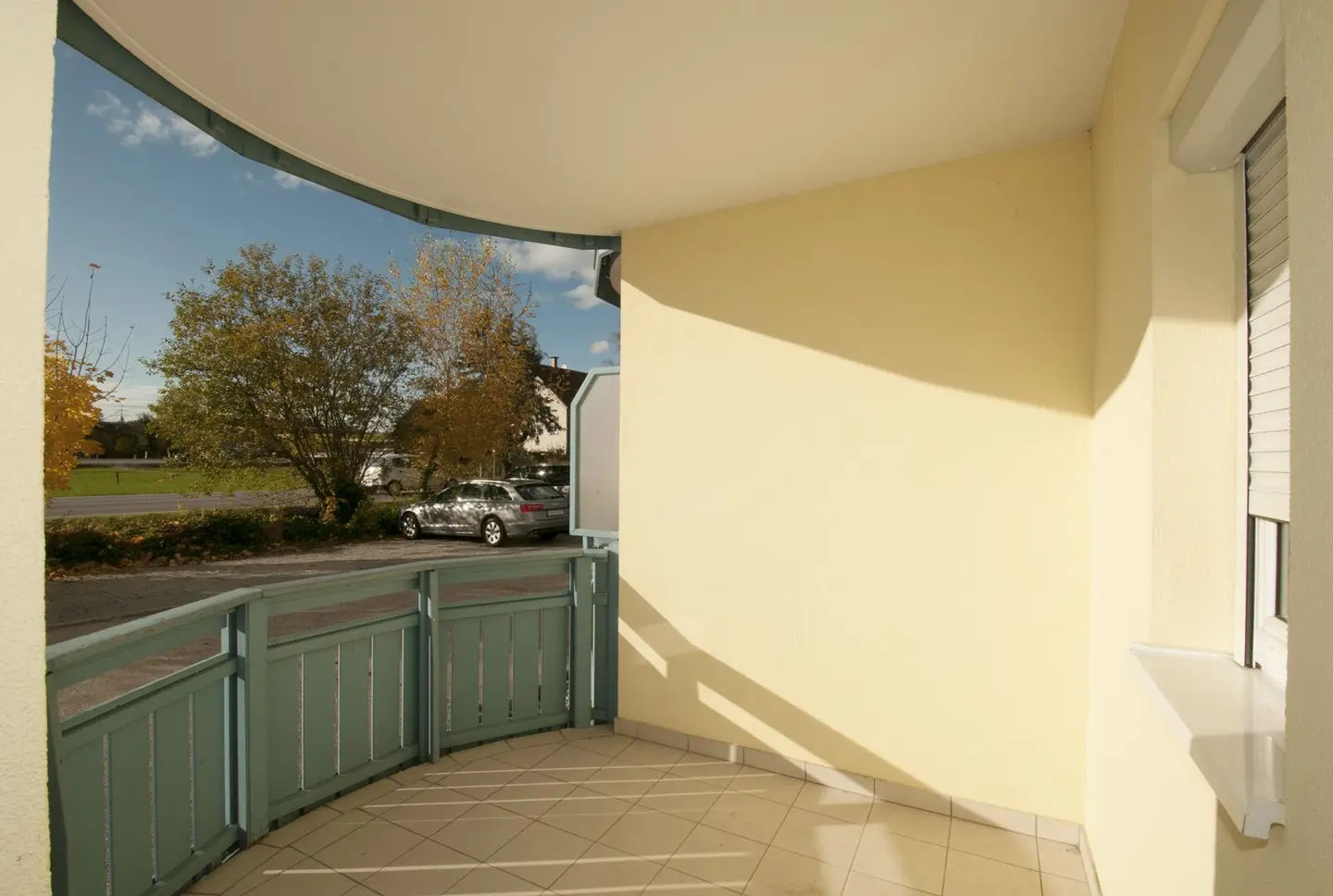 Mietwohnung (205) 68 m² mit Loggia und Balkon ca.7.0 m² Vermietung direkt vom Eigentümer keine Provision