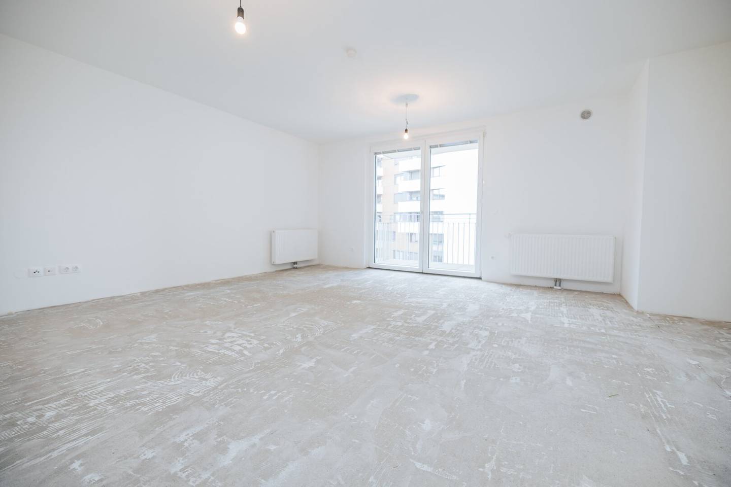 Southeast Corner Balcony I Open Living/Dining Kitchen I 4th Floor I Passenger Lift I Barrier-Free I PROJEKT WOHNEN