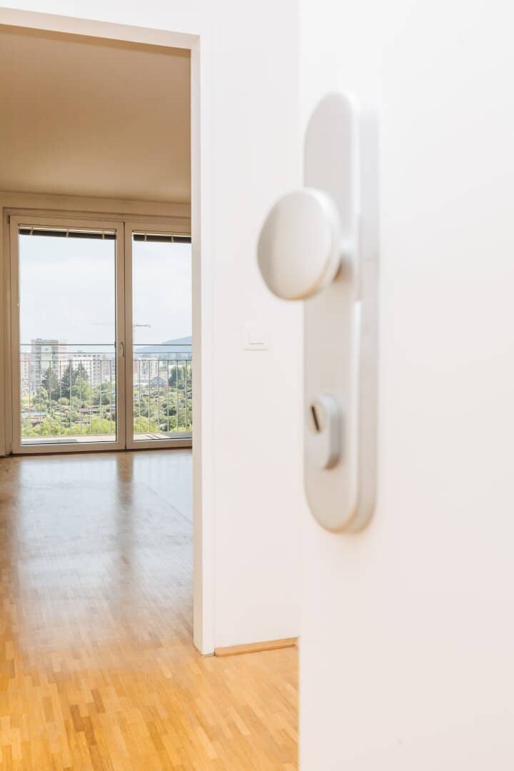 SOUTH BALCONY I 7TH FLOOR I MODERN KITCHEN I PRIME LOCATION IN EGGENBERG I BARRIER-FREE I PROJEKT WOHNEN
