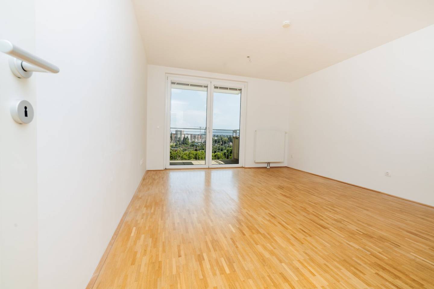 SOUTH BALCONY I 7TH FLOOR I MODERN KITCHEN I PRIME LOCATION IN EGGENBERG I BARRIER-FREE I PROJEKT WOHNEN