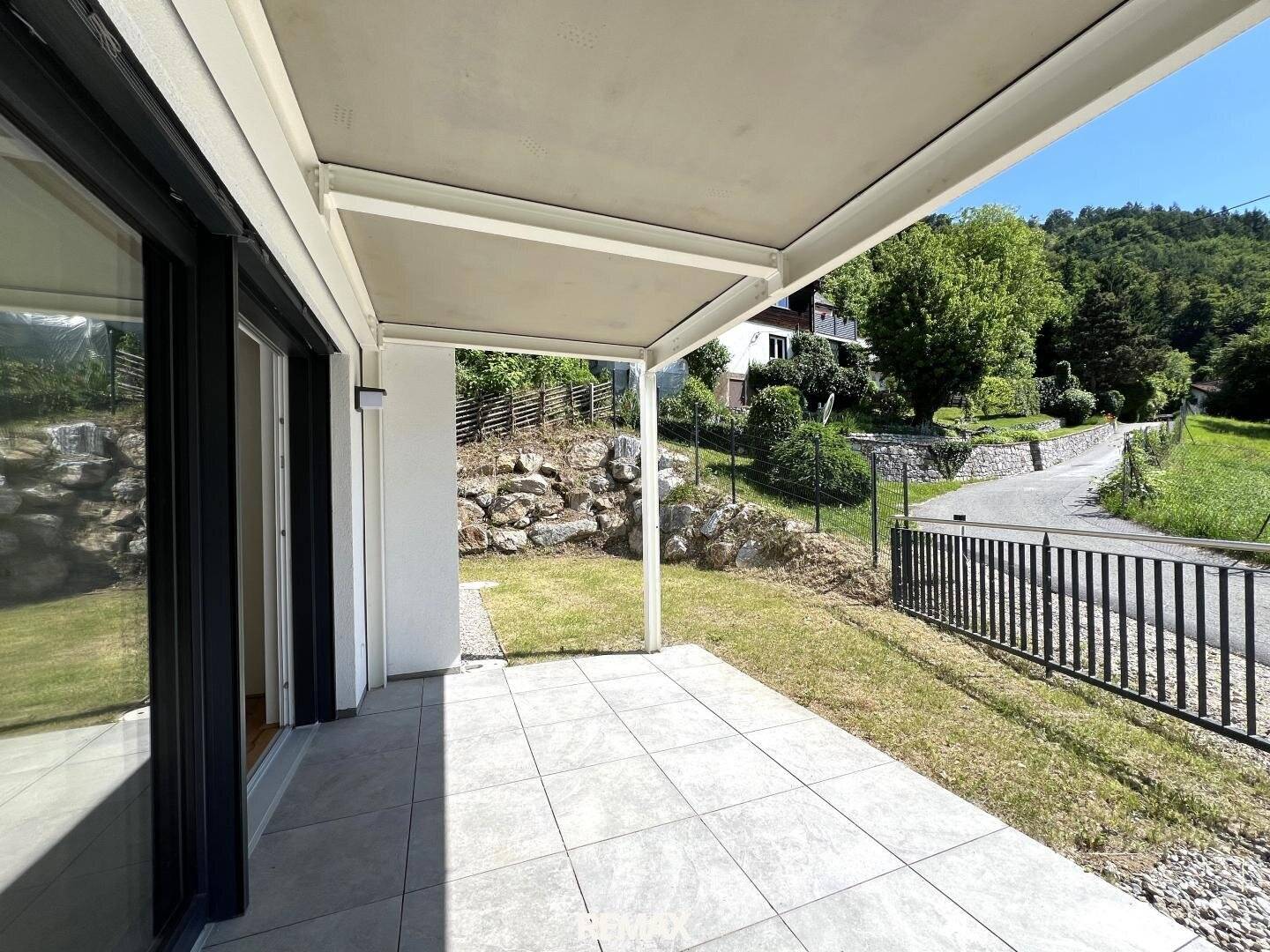 Traumhafte 3-Zimmer-Gartenwohnung samt Terrasse und Carport-Parkplatz in Graz