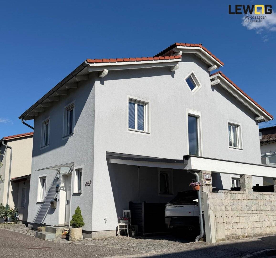 Attraktives Eckreihenhaus mit vielen Extras in Leonding