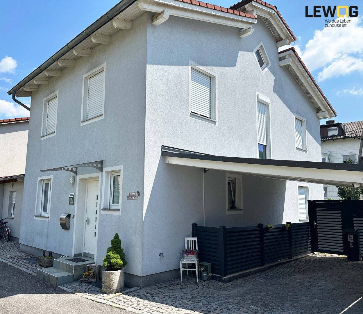 Attraktives Eckreihenhaus mit vielen Extras in Leonding