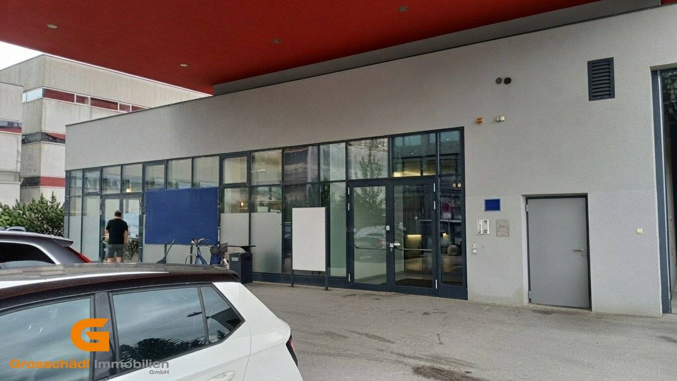 Salzburg Nord - Moderne Showroom / Büroflächen mieten