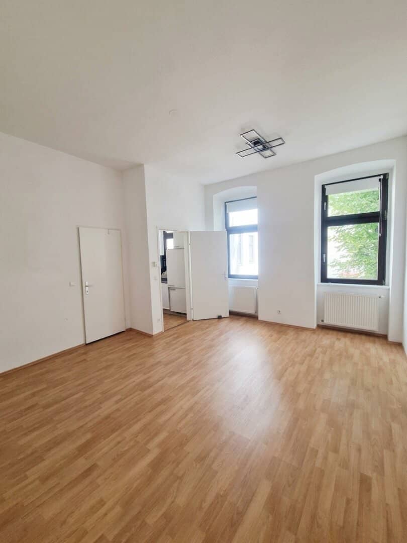 cozy single apartment in quiet courtyard location