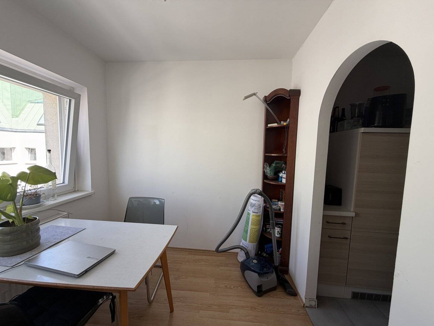 Mietwohnung mit Balkon im 5. Bezirk Nähe Matzleinsdorferplatz !
