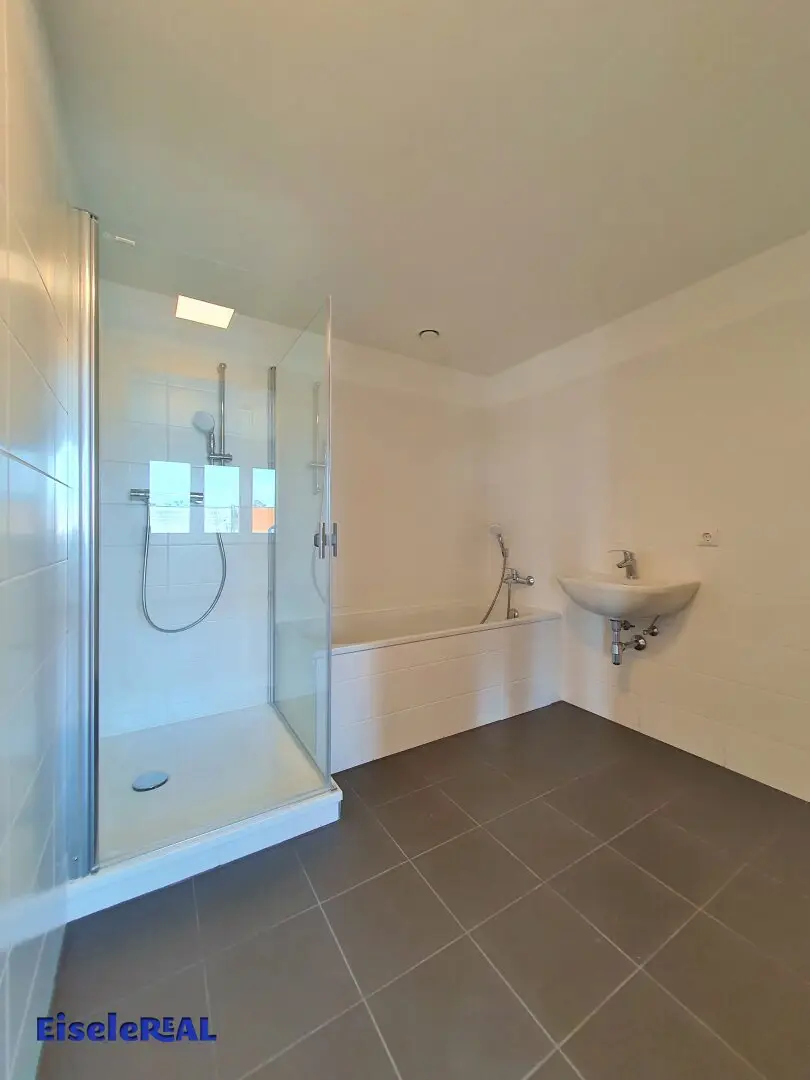 GARDEN - COOPERATIVE APARTMENT in Strasshof