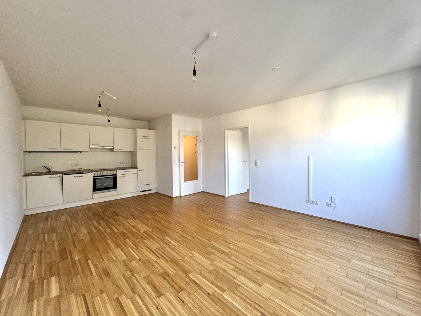 South-facing 2-room apartment in quiet location