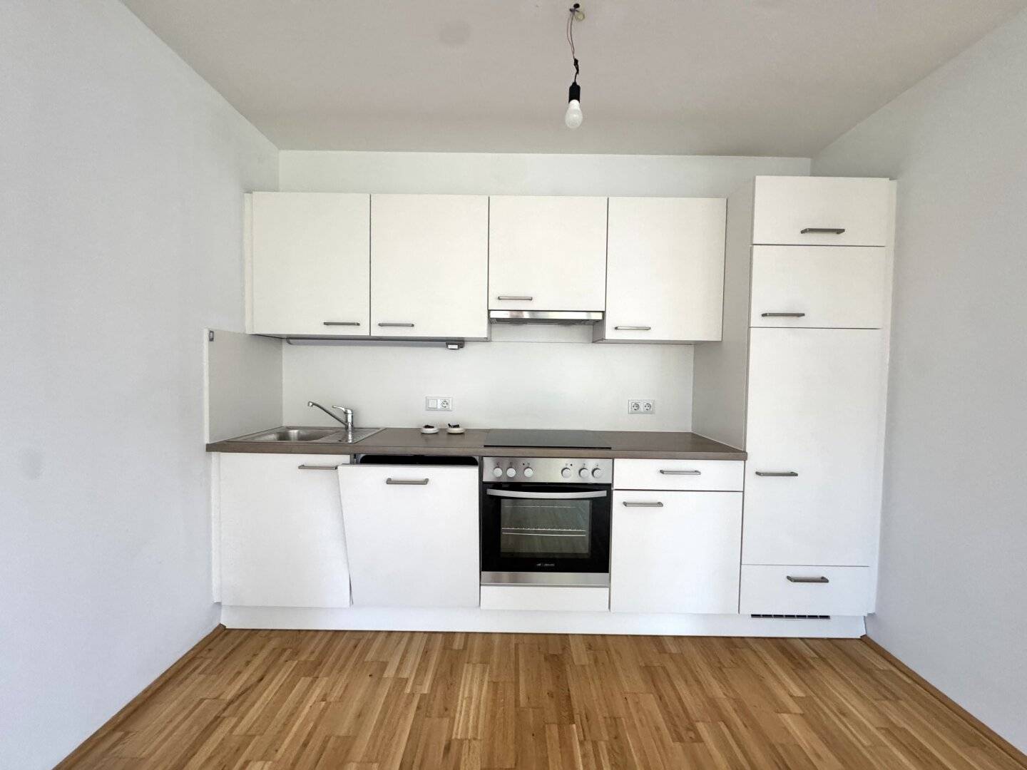South-facing 2-room apartment in quiet location
