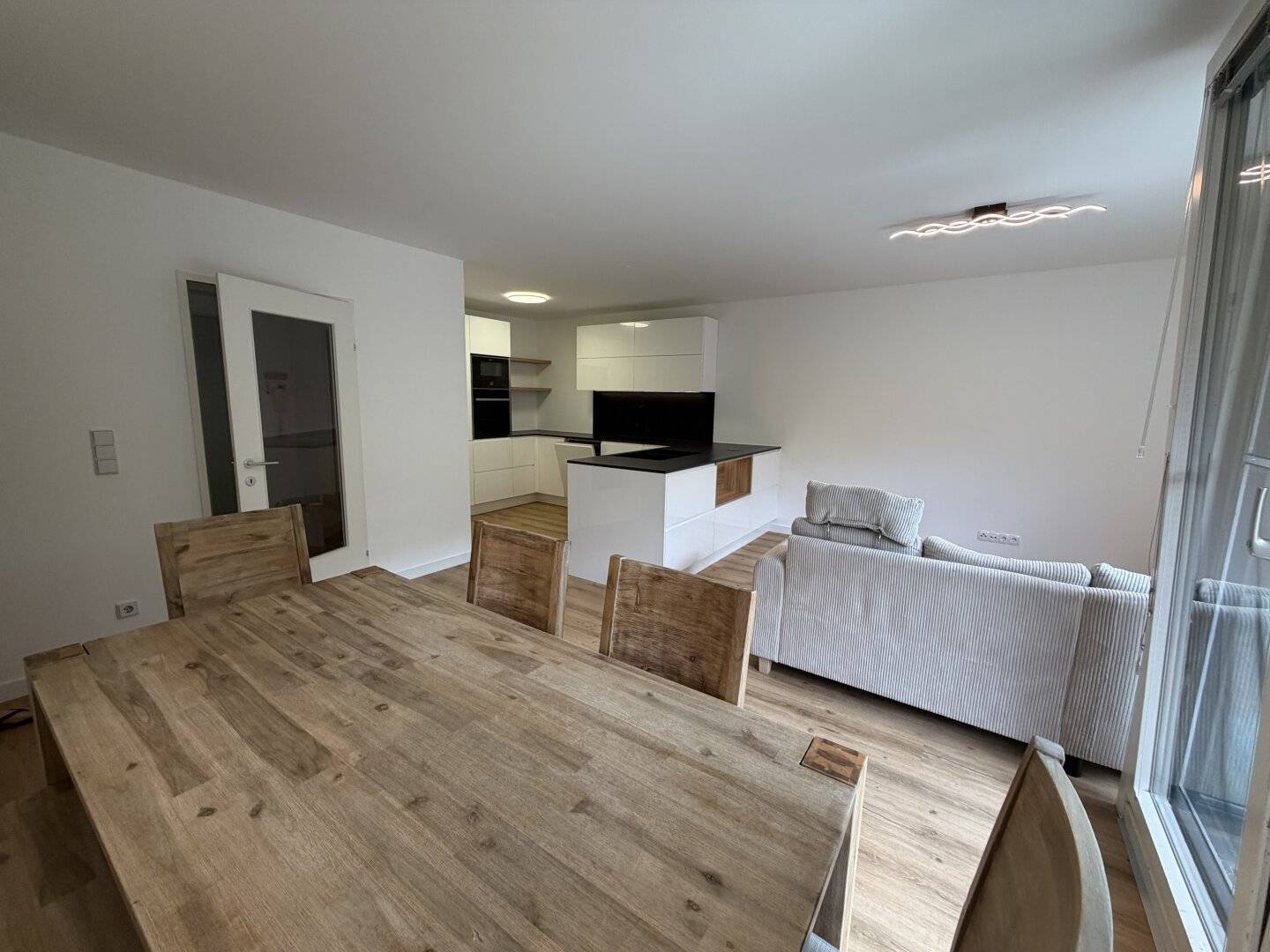 3-room garden apartment (near U3 Kendlerstraße)
