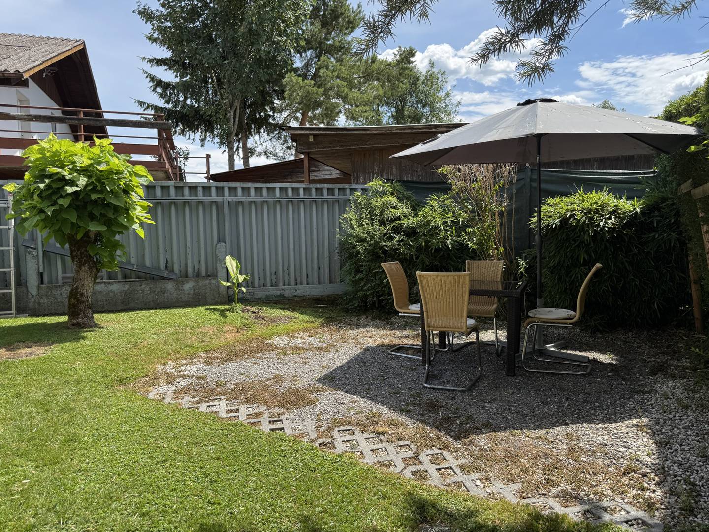 Gepflegte Familienwohnung mit Garage und Solaranlage