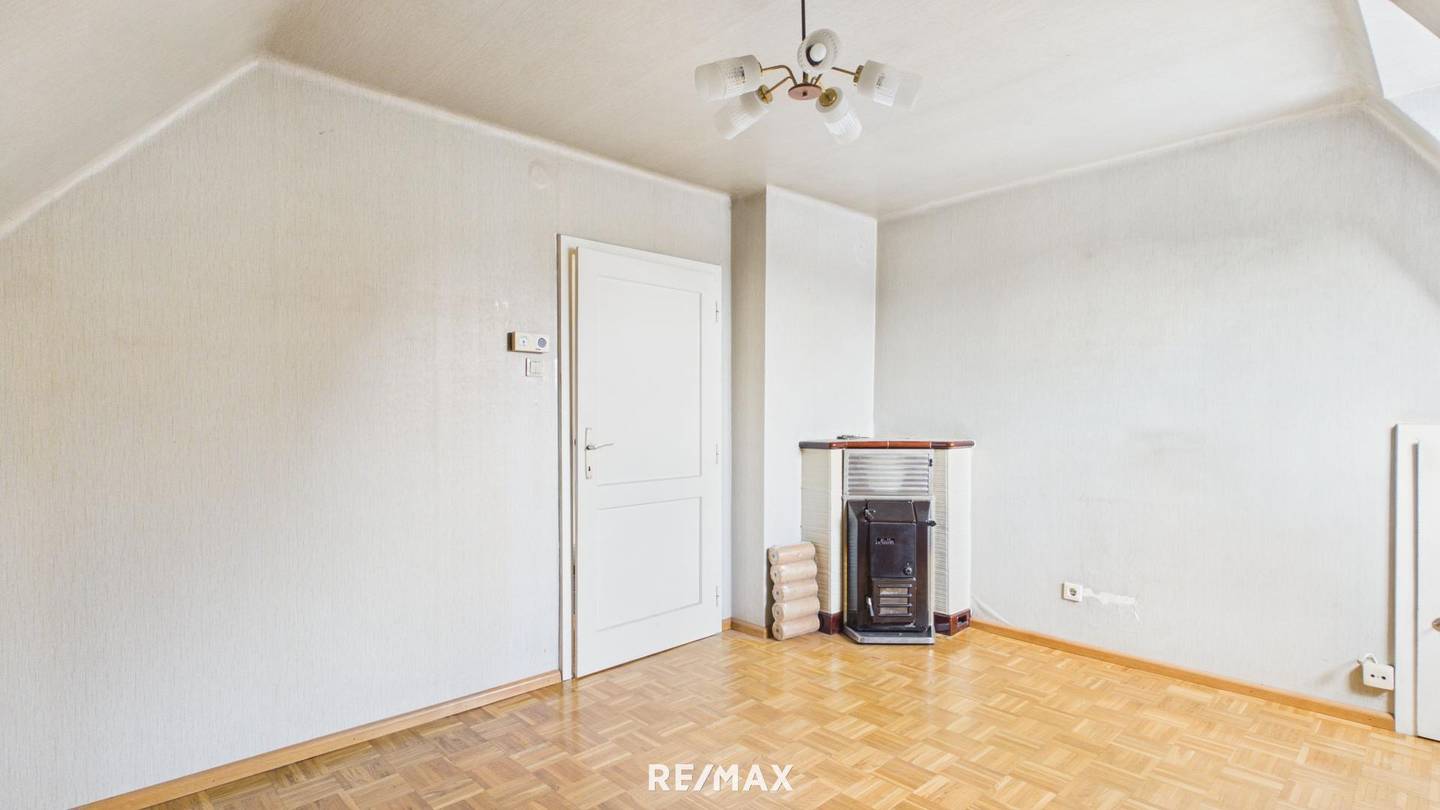 Apartment package with shared garden ideal for shared living
