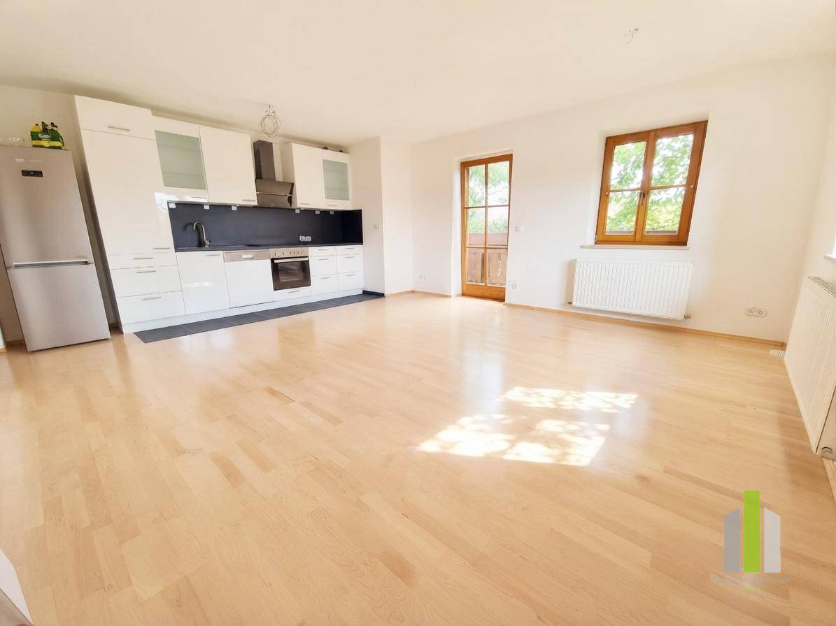 Sonnige Wohnung mit Südbalkon und Fernblick