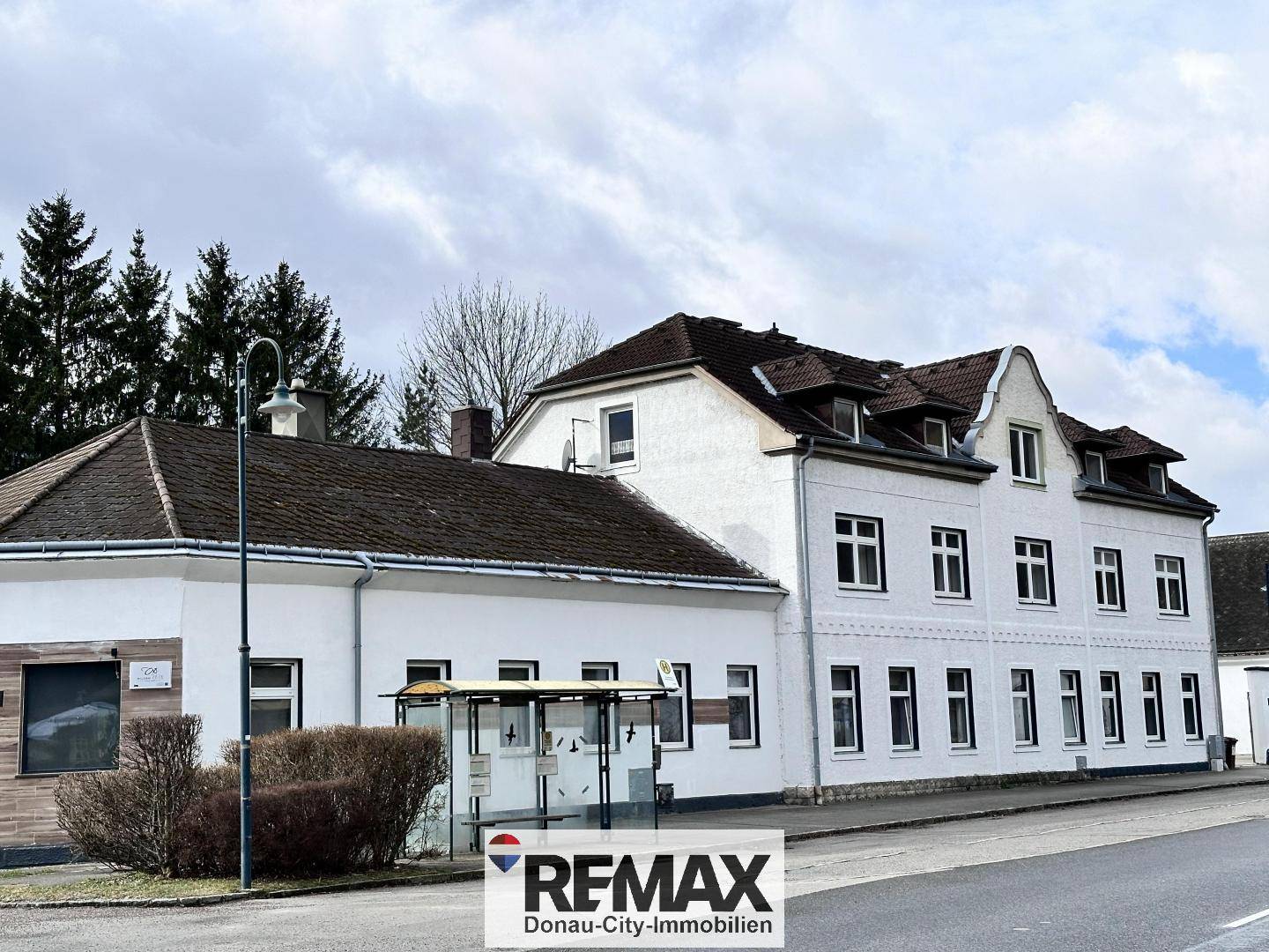 Anlegerwohnung with development potential near Triestingtal bike path