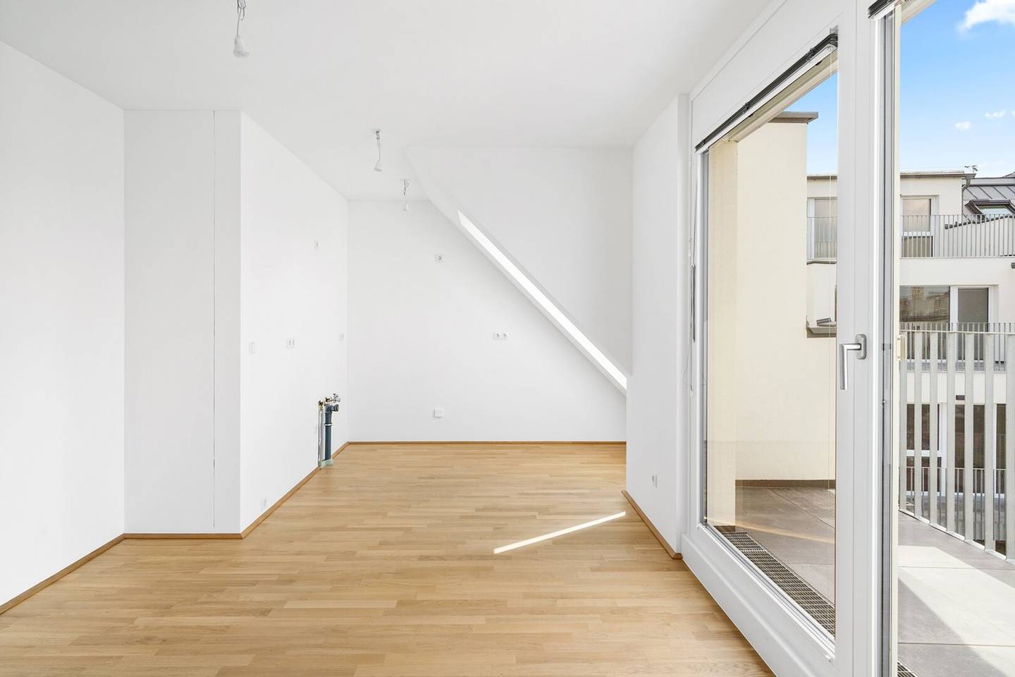 NEW BUILD - 72.38 m² Attic apartment plus 4.19 m² Terrace