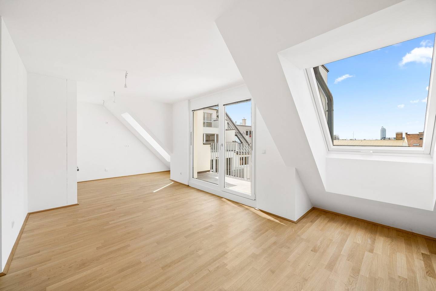 NEW BUILD - 72.38 m² Attic apartment plus 4.19 m² Terrace