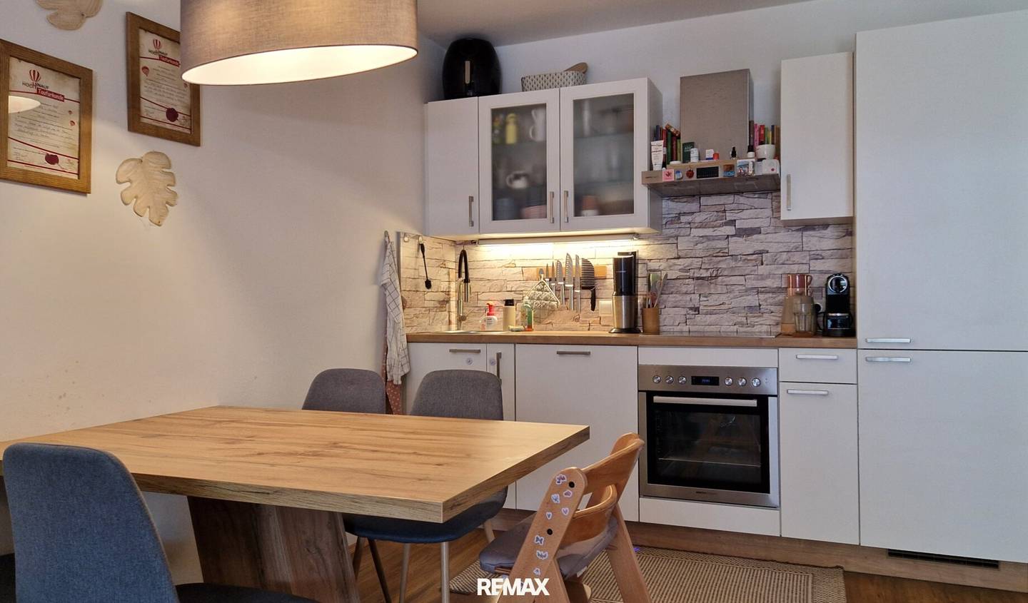 Gartentraum nahe Gleisdorf: Sonnige 3-Zimmer-Wohnung mit Terrasse, Eigengarten und zwei Autoabstellplätzen