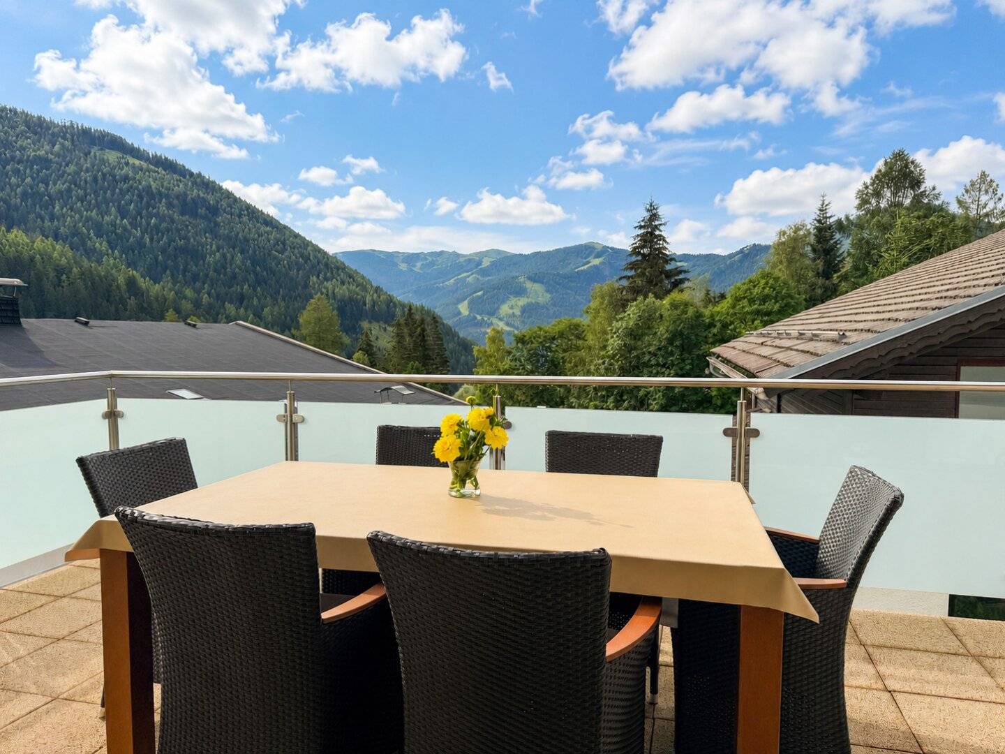 EXKLUSIVES WOHNHAUS MIT ZWEITWOHNSITZWIDMUNG IN BAD KLEINKIRCHHEIM - IHR REFUGIUM IN DEN KÄRNTNER NOCKBERGEN!