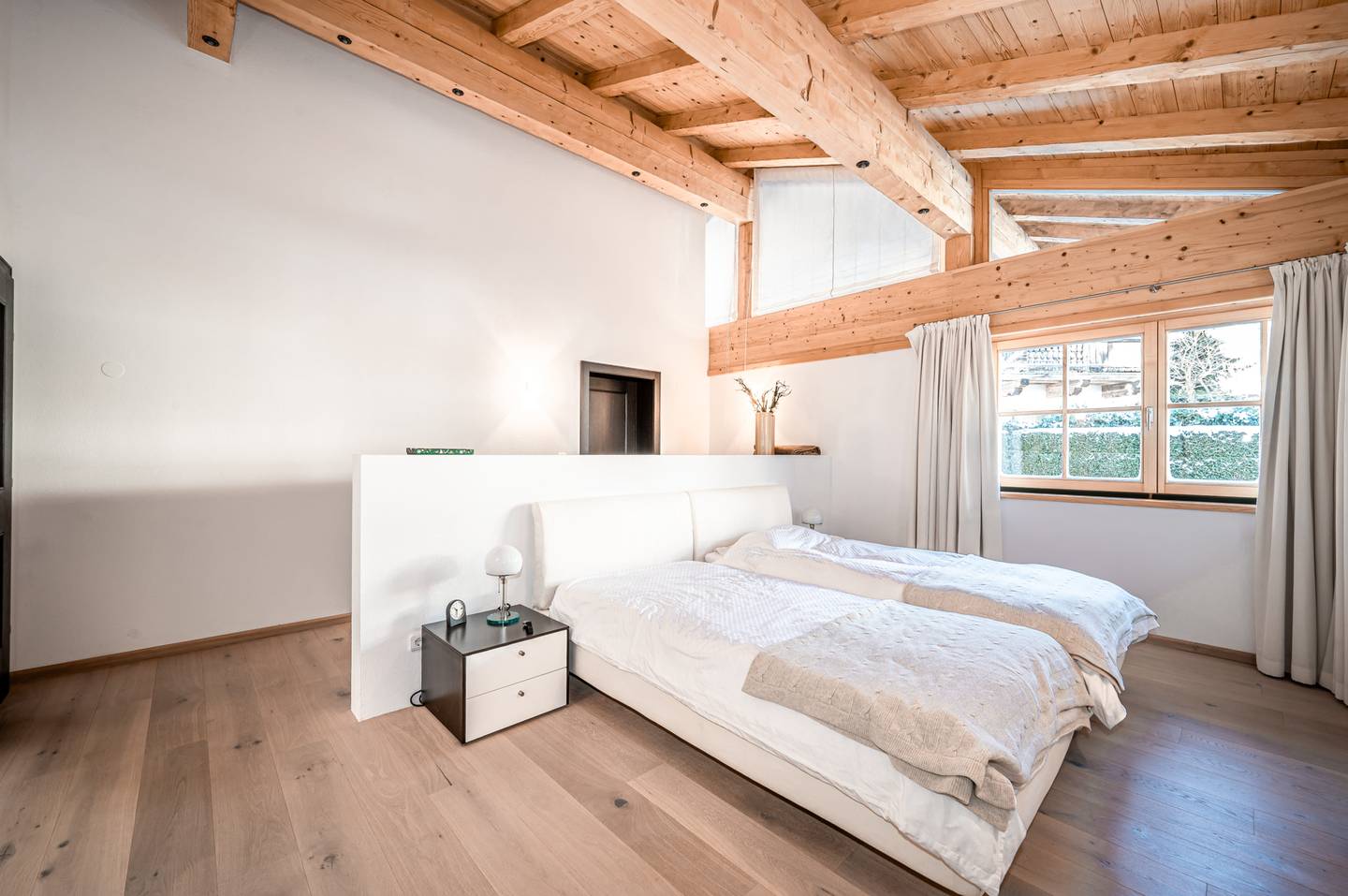 Sonniges Landhaus mit Einliegerwohnung und Sauna Wohnung