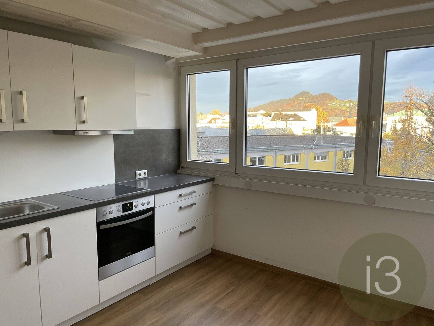 Sunny 3-room apartment with balcony - Elisabeth Vorstadt