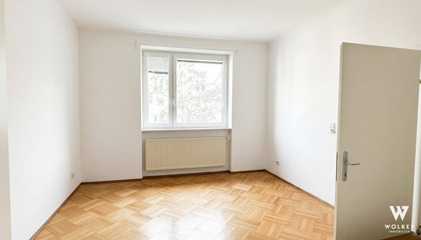 Quiet retreat in the courtyard | approx. 66.5 m² | Near Donaukanal