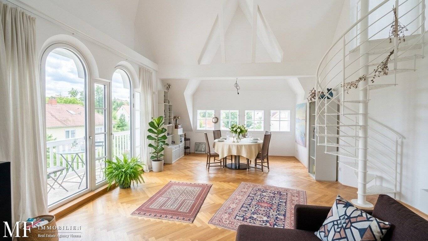 4 Zimmer Wohnung mit Balkon, Terrasse und Bergblick