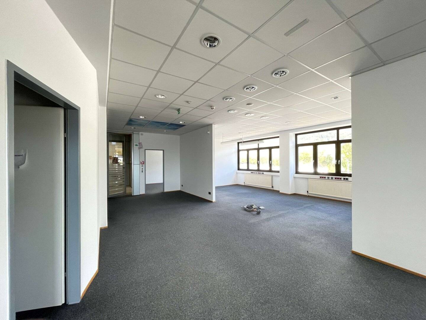 Office between Innsbruck and Hall in Tirol