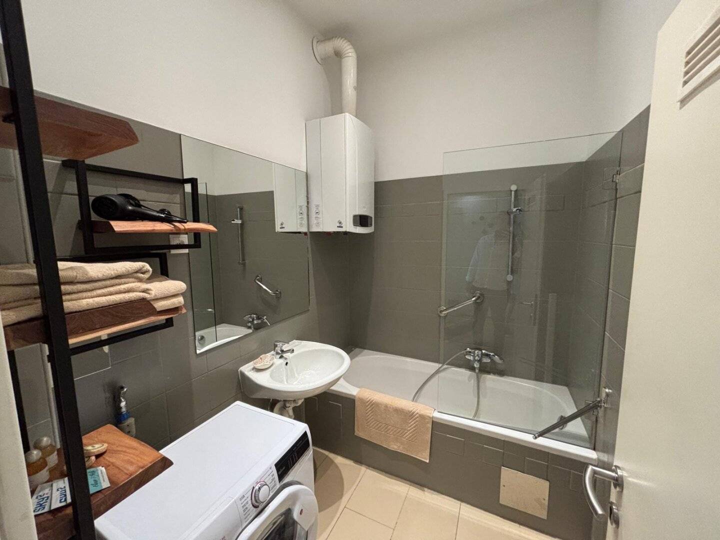 2-Zimmer-Altbauwohnung | Generalssaniert im 1.Stock | ca. 55 m² | 1110 Wien
