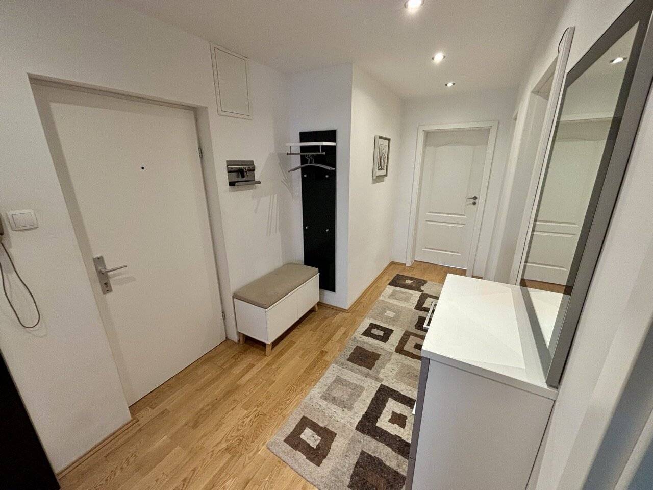 Moderne 3-Zi-Wohnung - niedrige BK &amp; EK - ruhige Lage in 1220 Wien – 70m², TOP Preis!