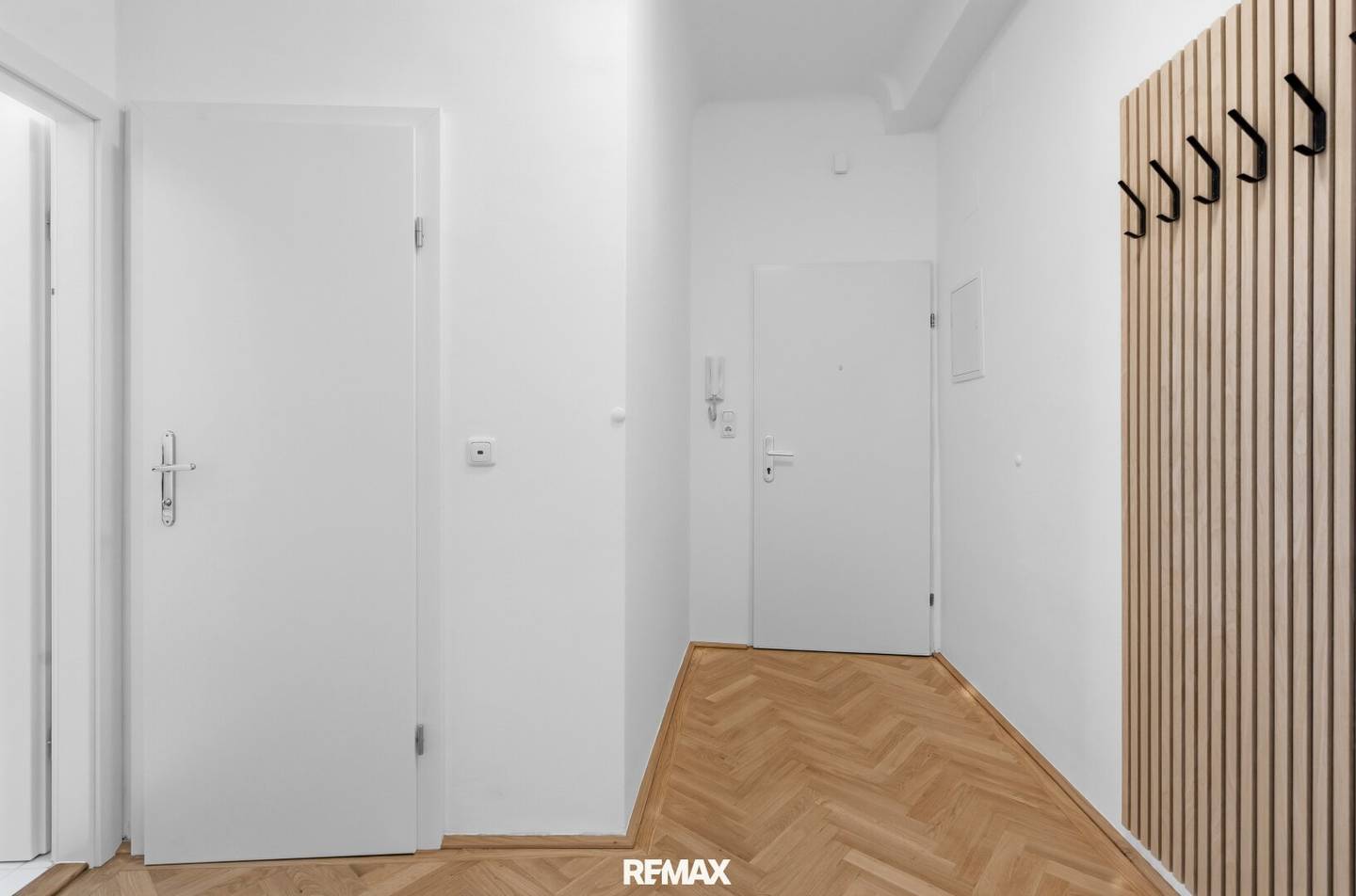 Charmante, neu sanierte 1-Zimmer-Wohnung mit moderner Küche im Herzen Wiens