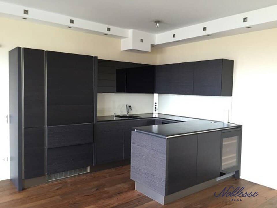 Next to VIC - Apartment with loggia directly close to the Danube