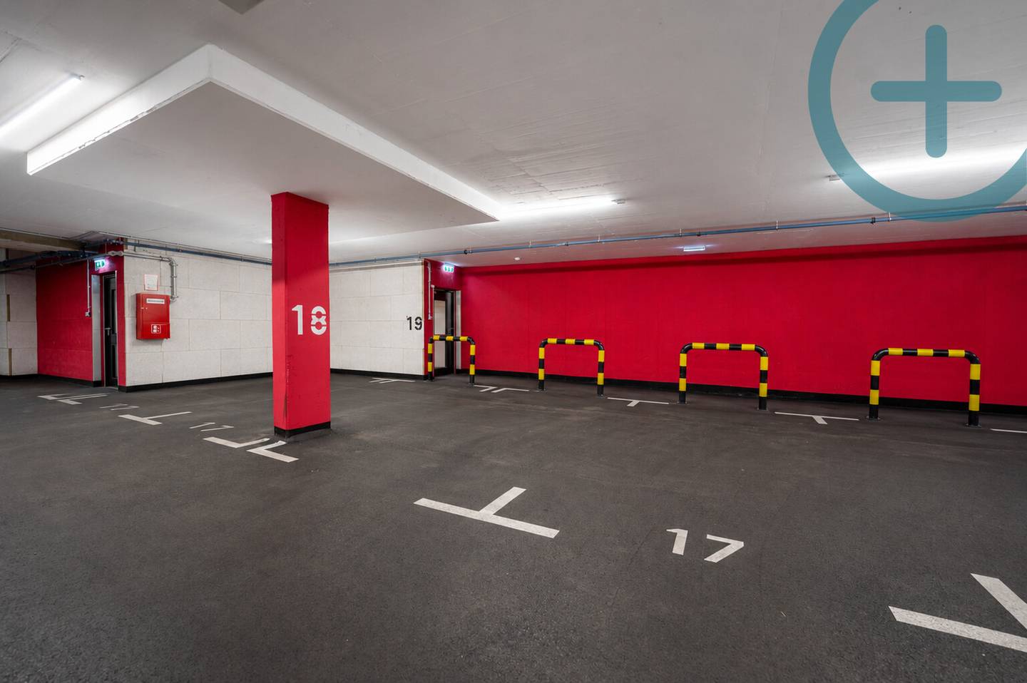 Sicherer Tiefgaragenstellplatz nahe U6 Alterlaa Wohnung