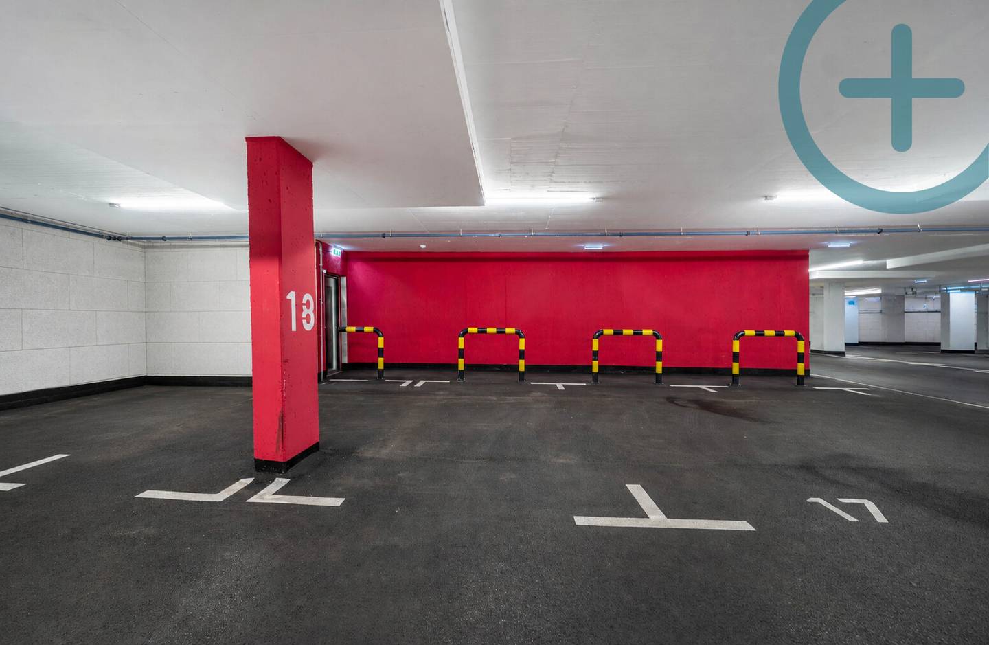 Sicherer Tiefgaragenstellplatz nahe U6 Alterlaa Wohnung