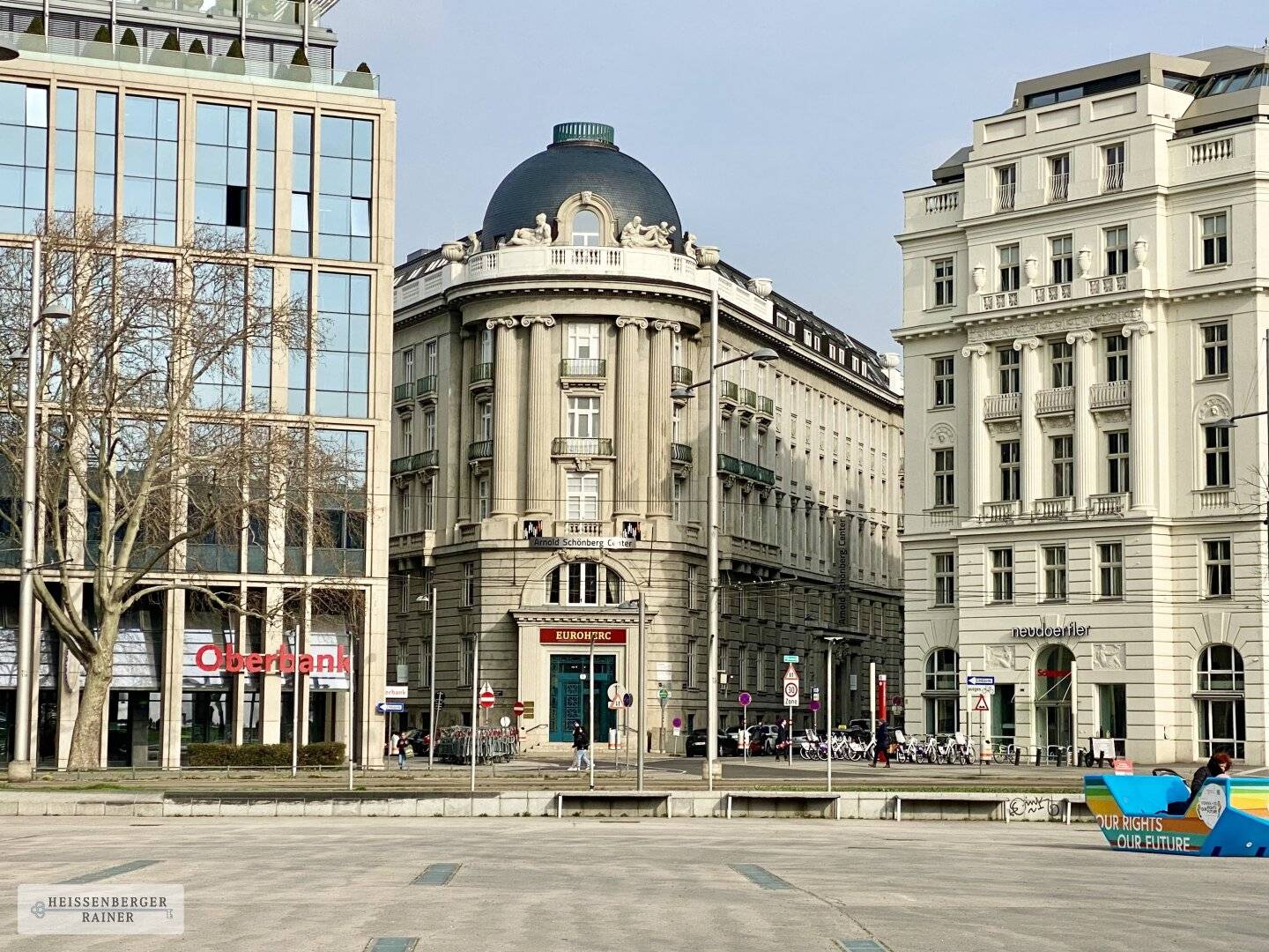 ARBEITEN IM PALAIS /// SCHWARZENBERGPLATZ /// großes, flexibles Büro mit zwei Eingängen in bester Lage
