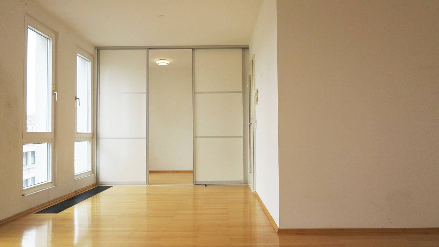 1040! 1-Zimmer Neubauwohnung mit Gemeinschaftsterrasse und tollem Blick zur Karlskirche