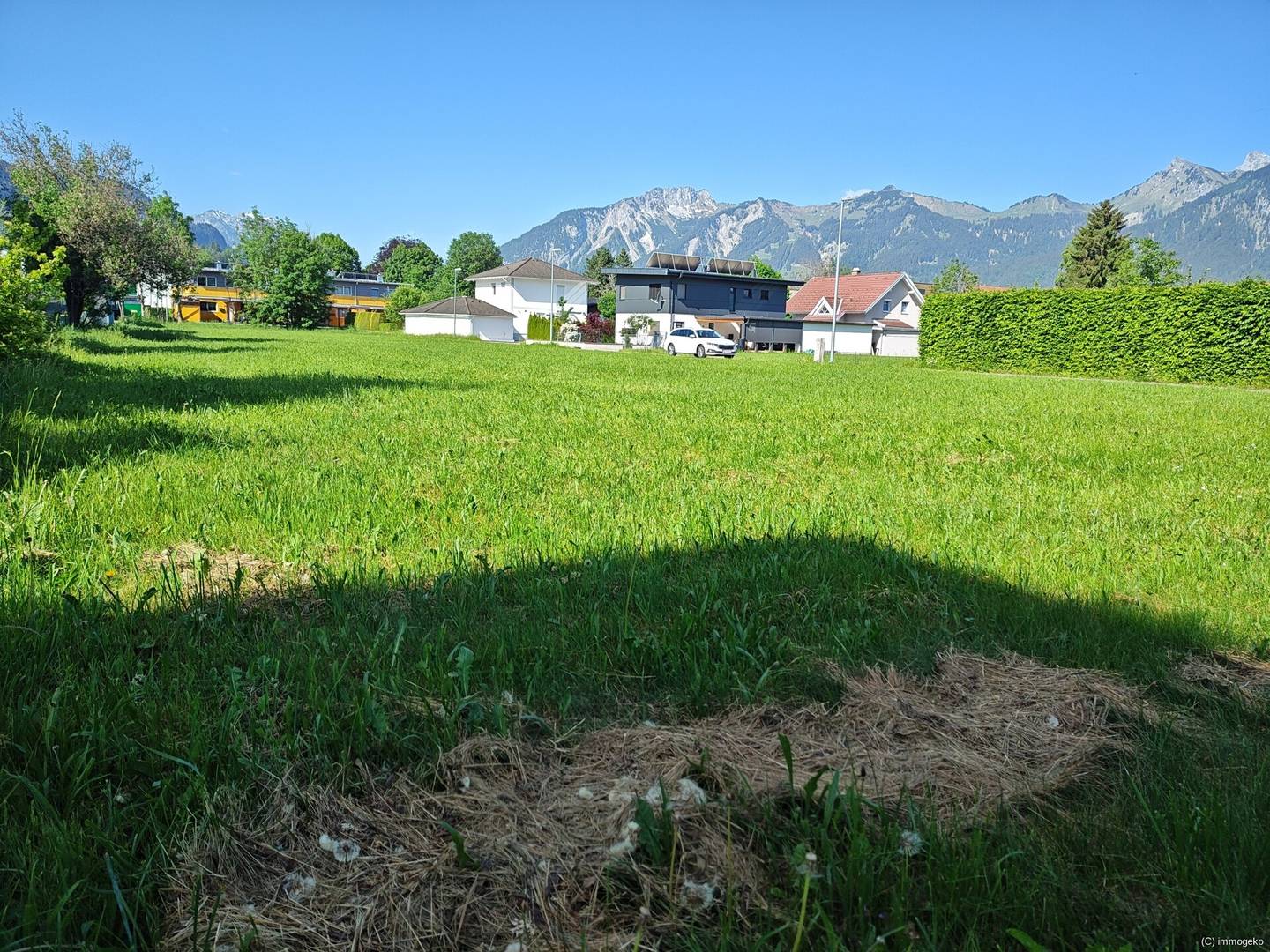 Ruhig gelegene Neubauwohnung nahe Alpentherme mit Bergblick