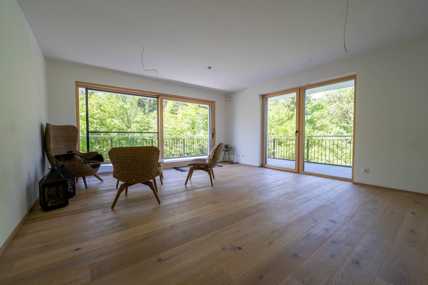 Wohnung at the forest edge with scenic mountain view