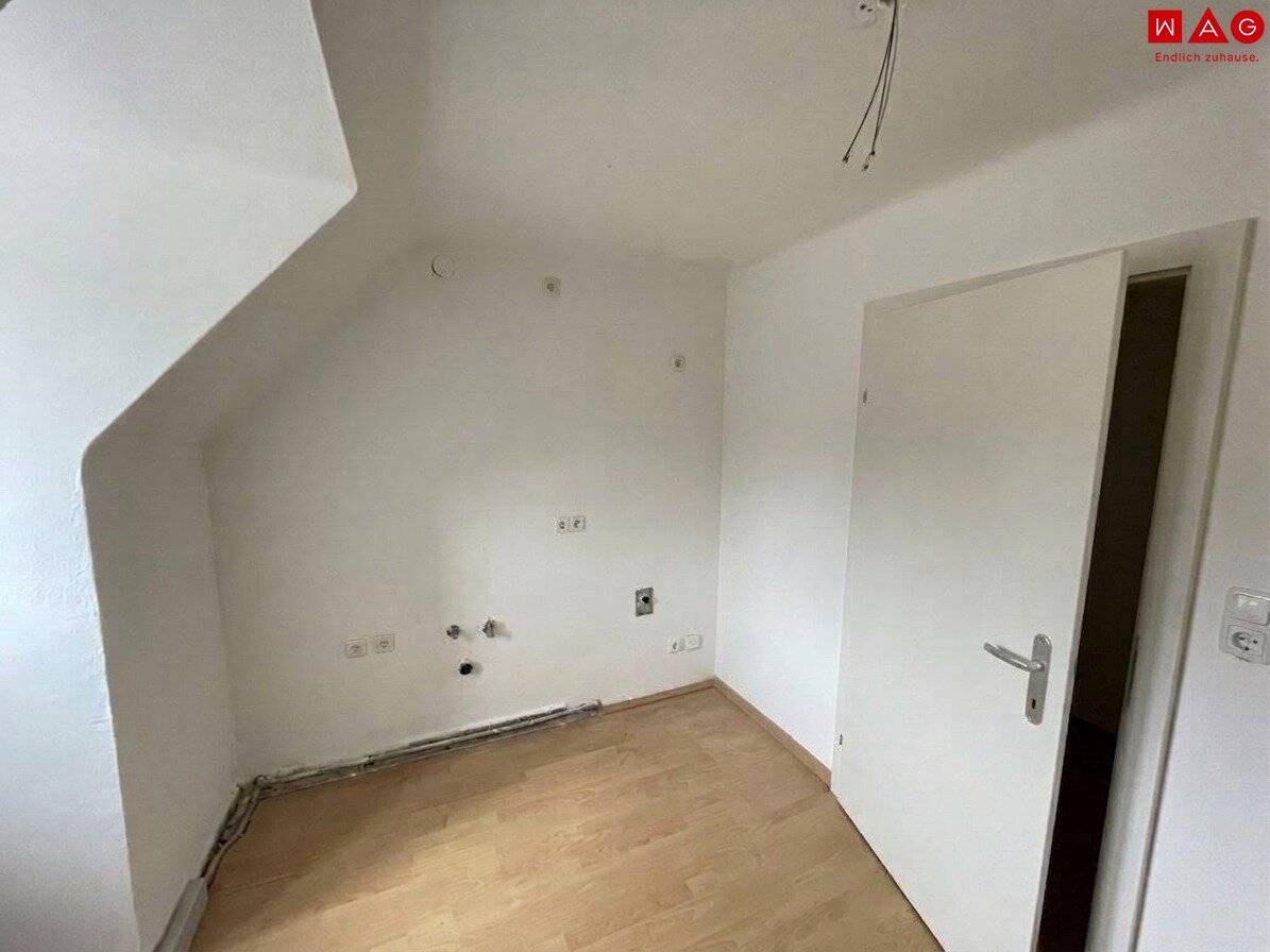 Affordable 2-room apartment!
