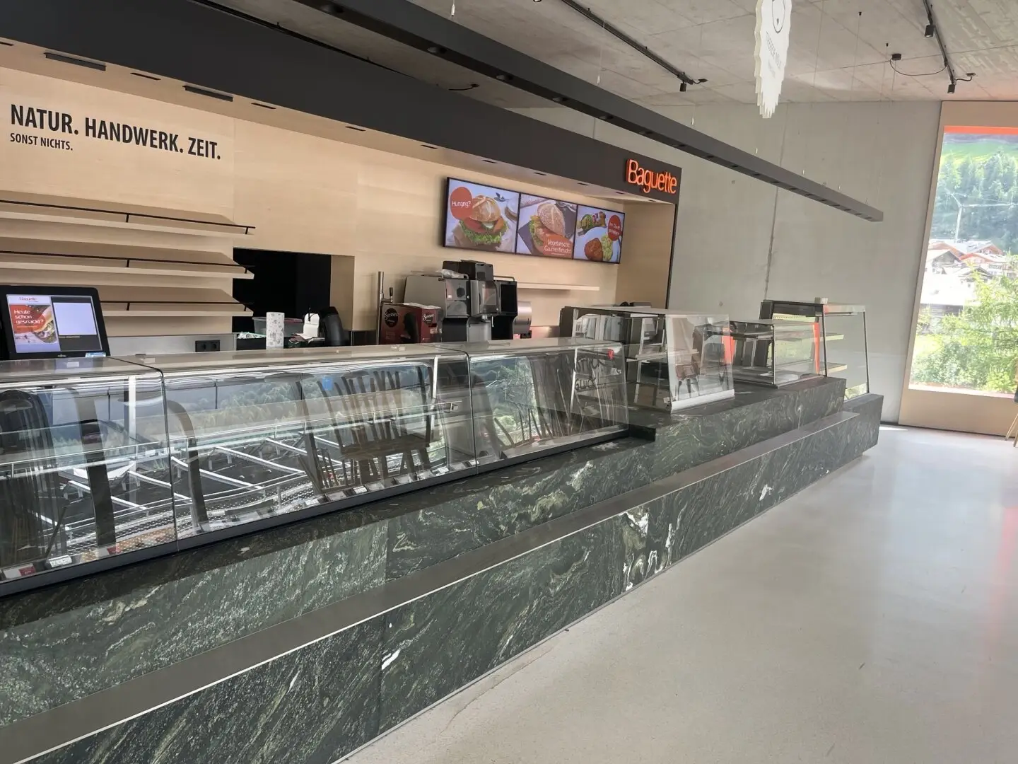 Freie Gastro-Shop Fläche direkt beim MPREIS in Sölden - Ötztal