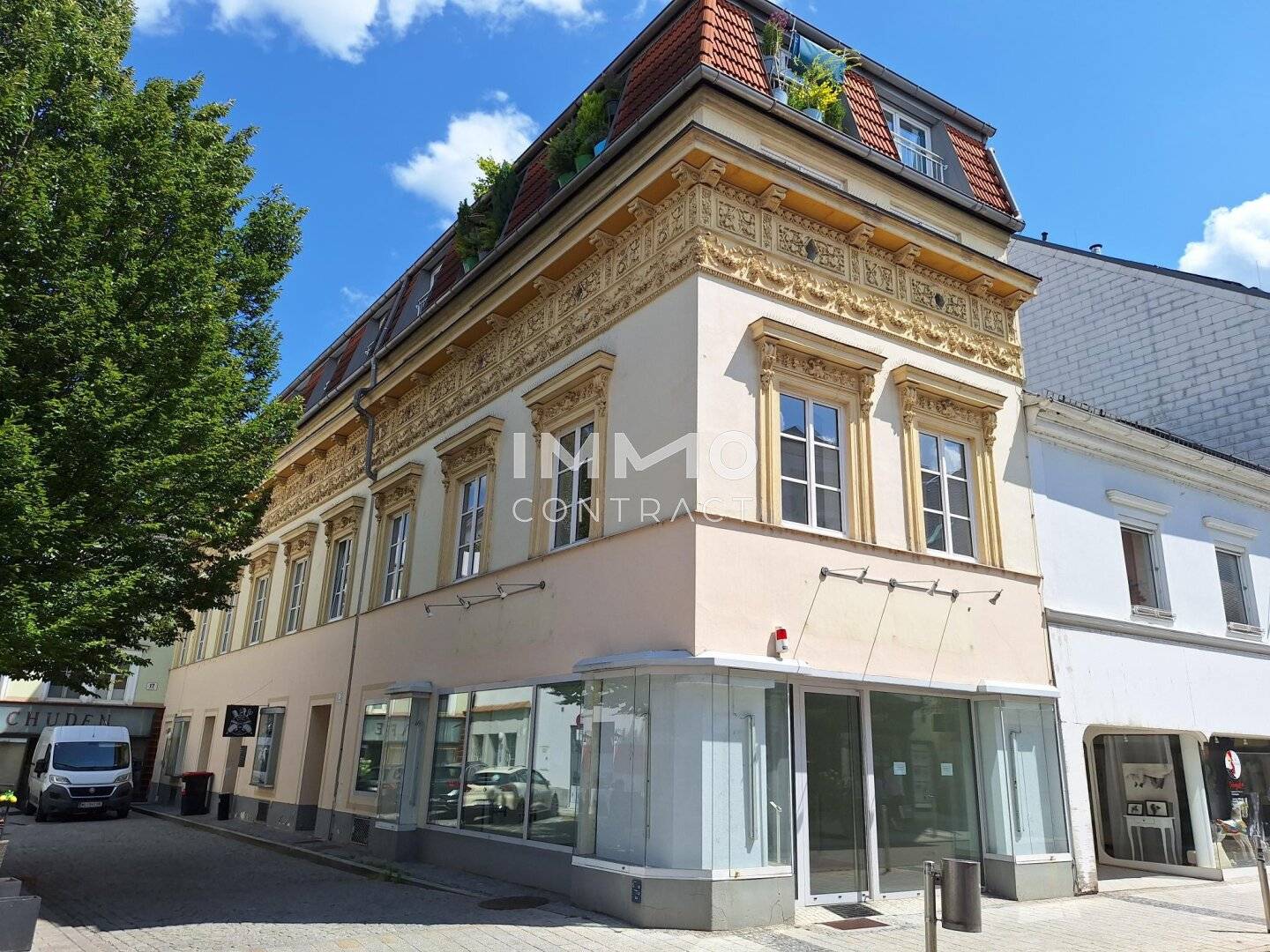 Elegant commercial premises in Pfarrgasse 19