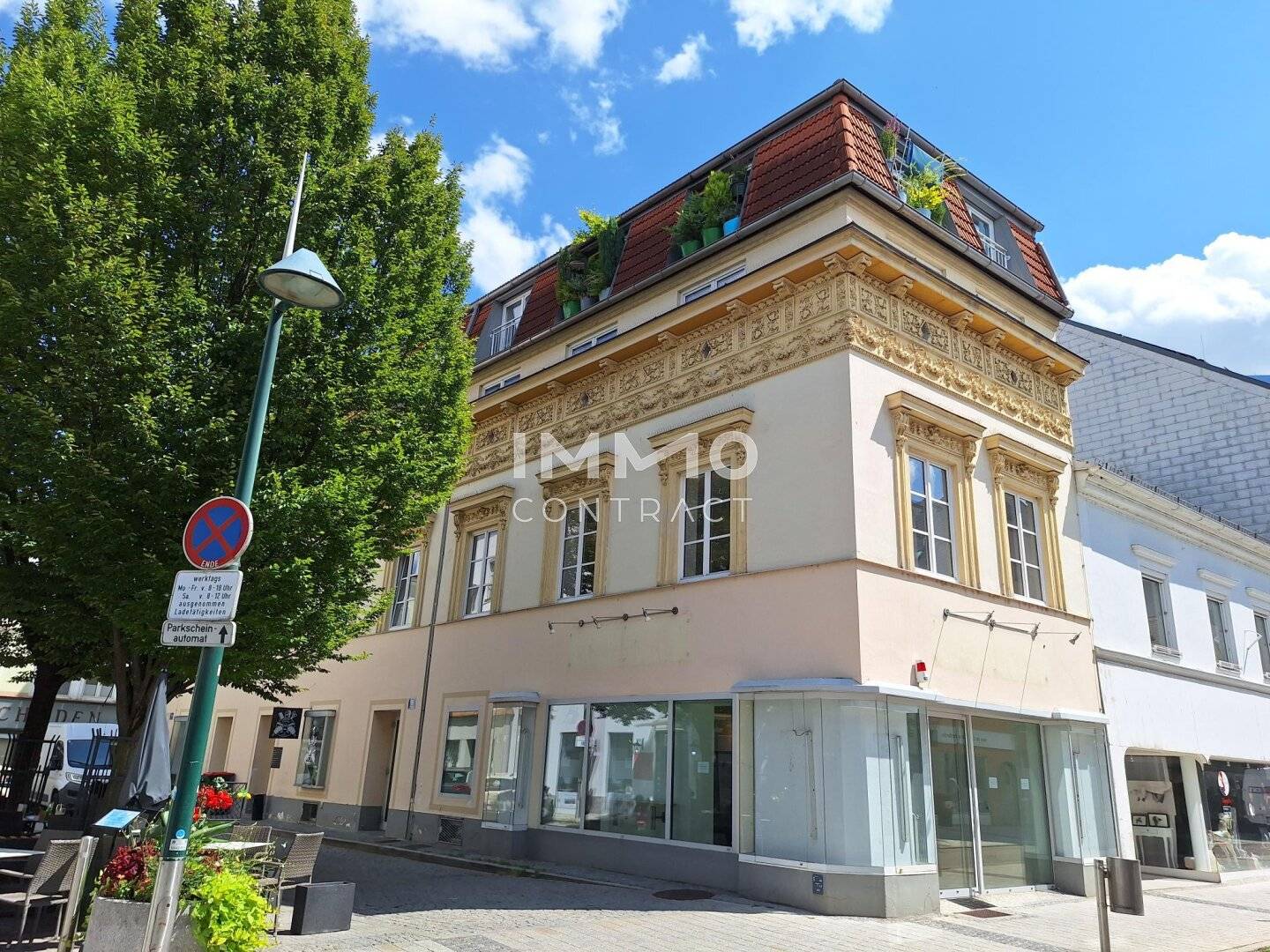 Elegant commercial premises in Pfarrgasse 19