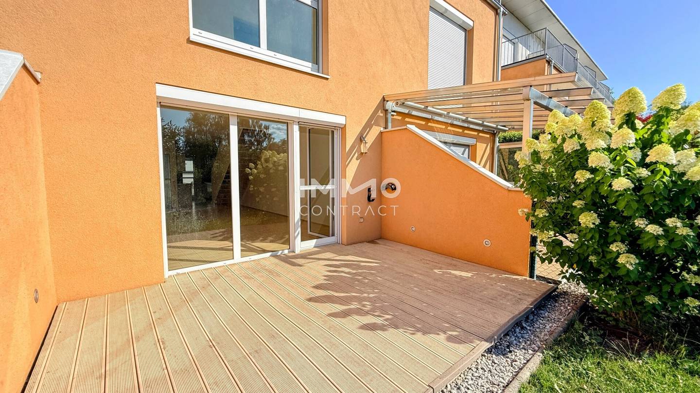 Großzügiges Reihenhaus mit Dachterrasse und Garten