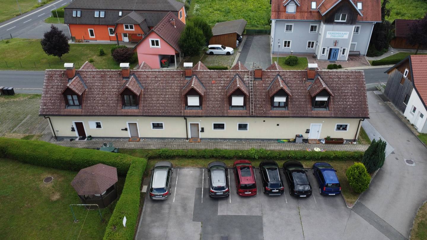 Anlegerwohnung mit Entwicklungspotenzial in zentraler Lage