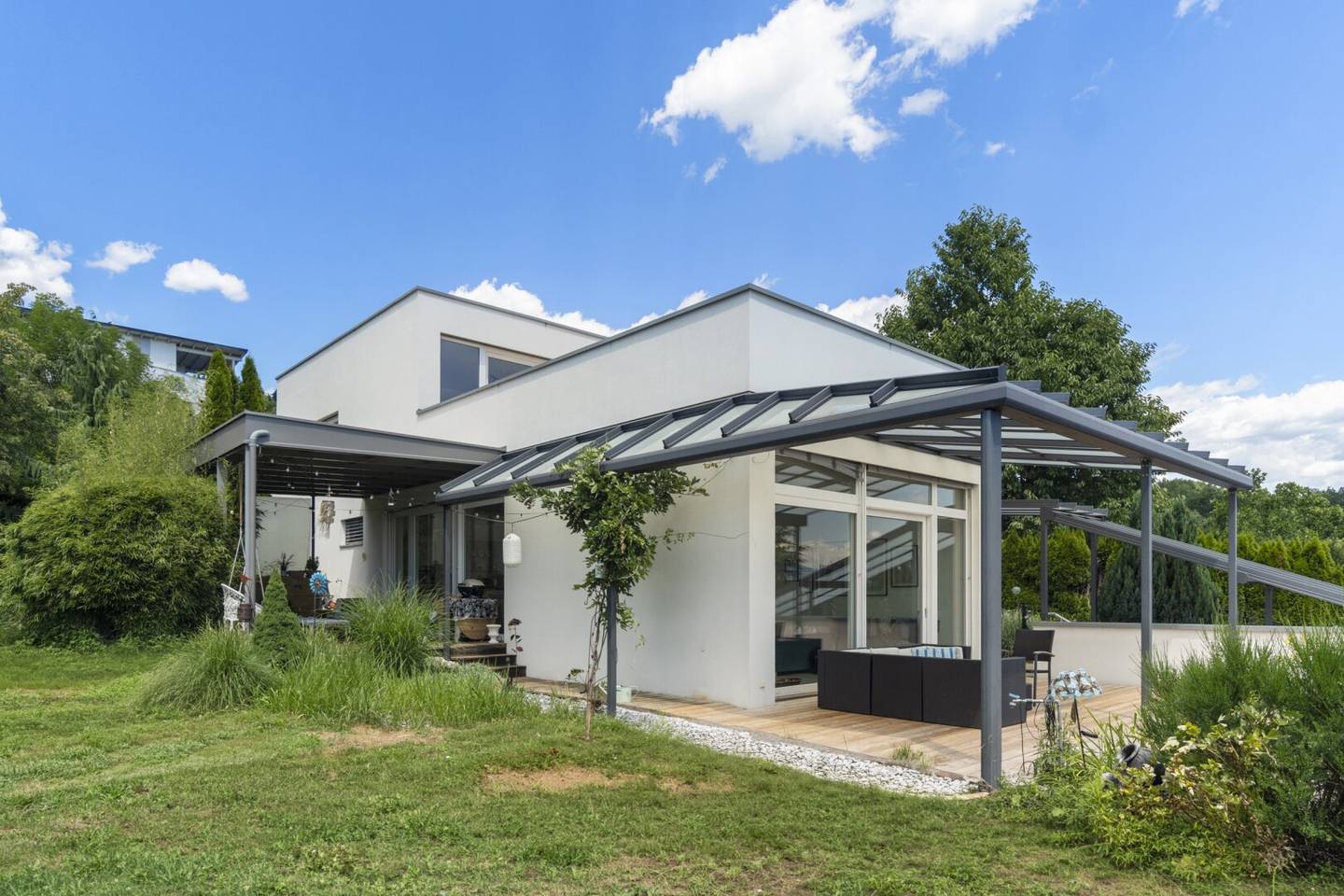 Architektenvilla mit Traumaussicht!