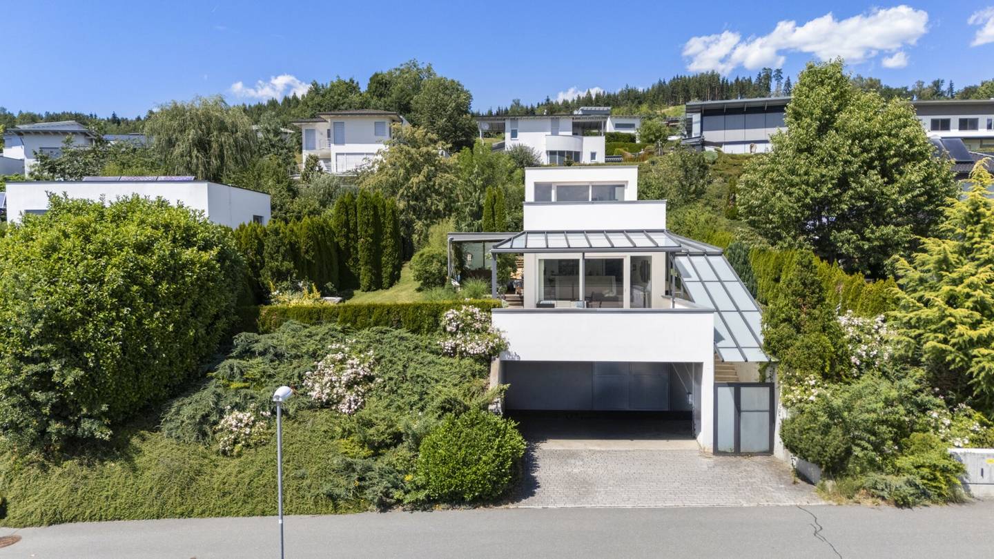 Architektenvilla mit Traumaussicht!