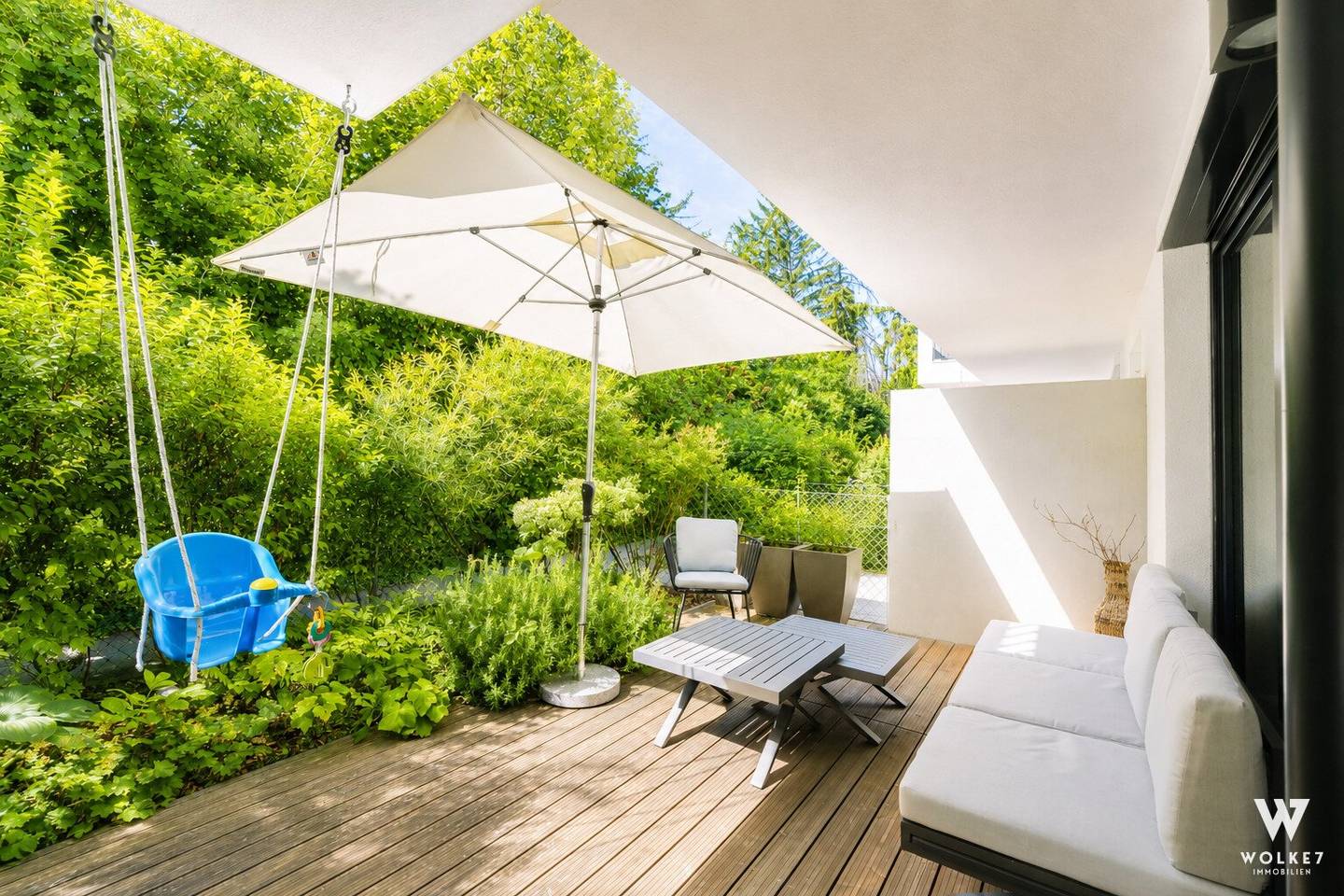 Maisonette dream with garden: 4 rooms, 2 terraces and pure tranquility in Stammersdorf