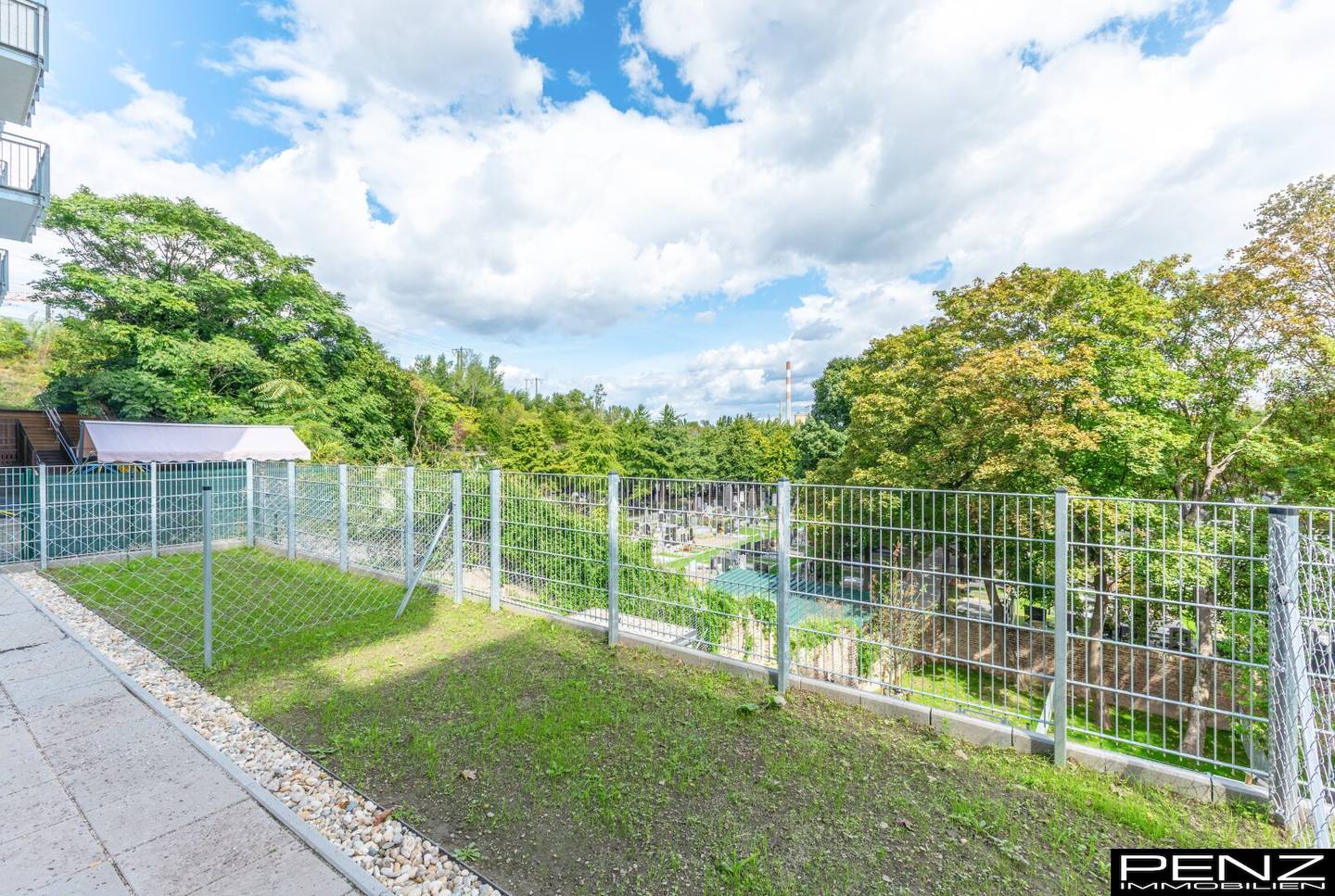 WIEN: Exklusive 3-Zimmer-Maisonette mit Garten, Balkon &amp; eigenem Stellplatz