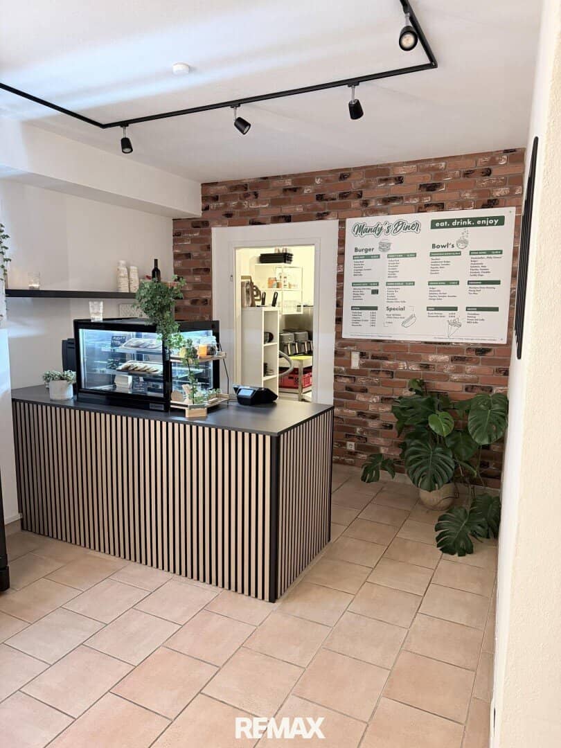 Commercial premises or restaurant in the centre of Straßwalchen